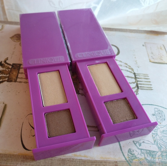 Clinique All About Eye Shadow Duo 01 Like Mink Sample Travel Mini .03 oz Set 2 - Picture 1 of 3